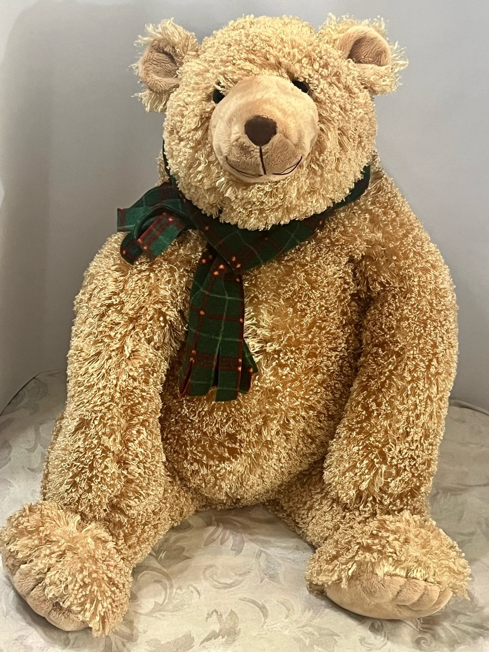 Vintage 90s Rare 30โ Holiday Detailed Potbelly Plush Bear with Wide Wool Scarf